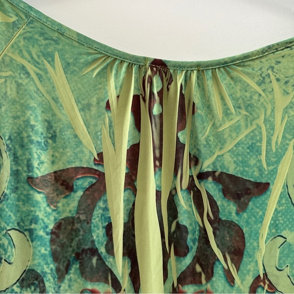 One World Mossy Vintage Green Sublimation Crease Print Dress Women’s Size Medium - Picture 10 of 15